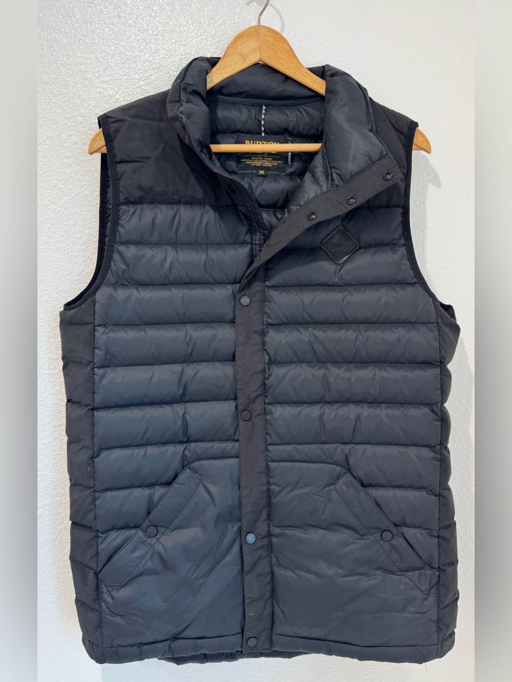 Burton Evergreen Down Puffer Vest Black Snap Button Collar Pocket Gorpcore M